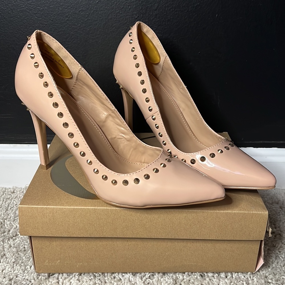 Claudette Heels - Picture 7 of 9